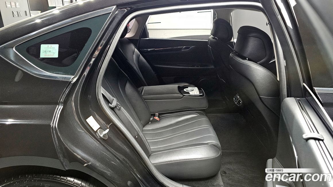 Genesis G80 2021