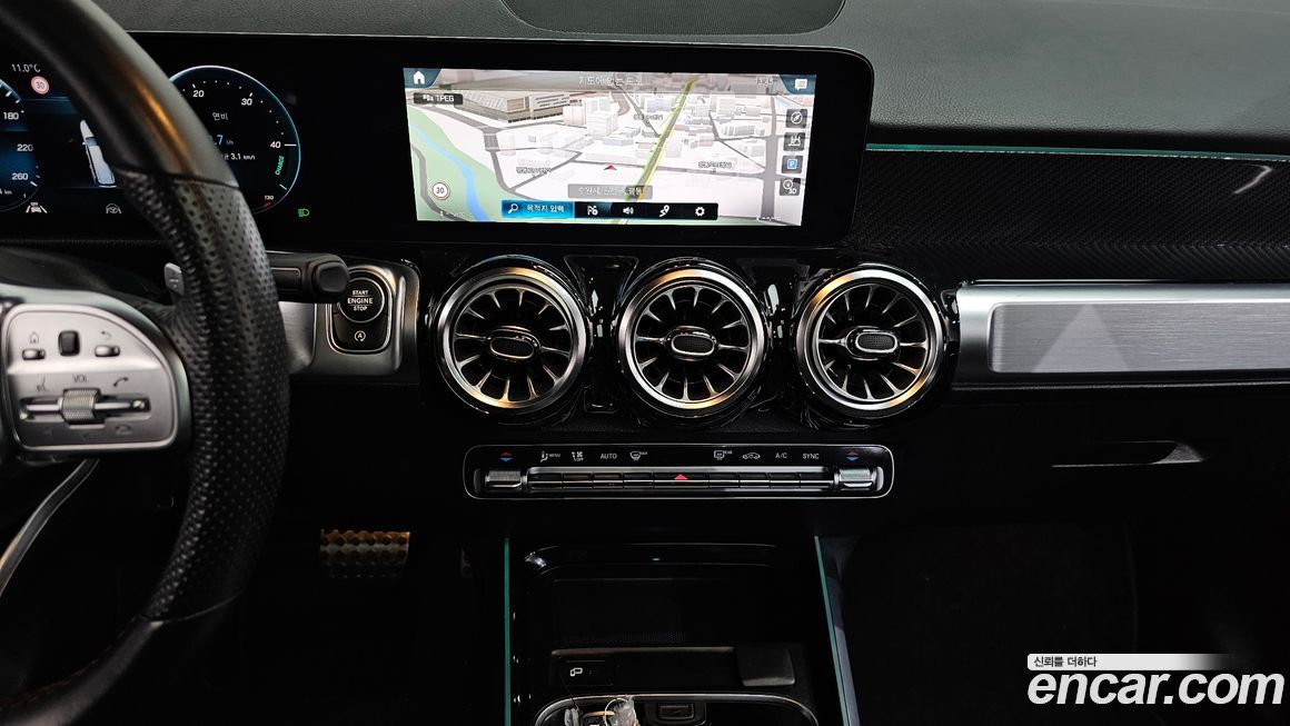 Mercedes-Benz GLB-Class 2022