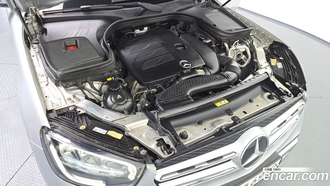 Mercedes-Benz GLC-Class 2020