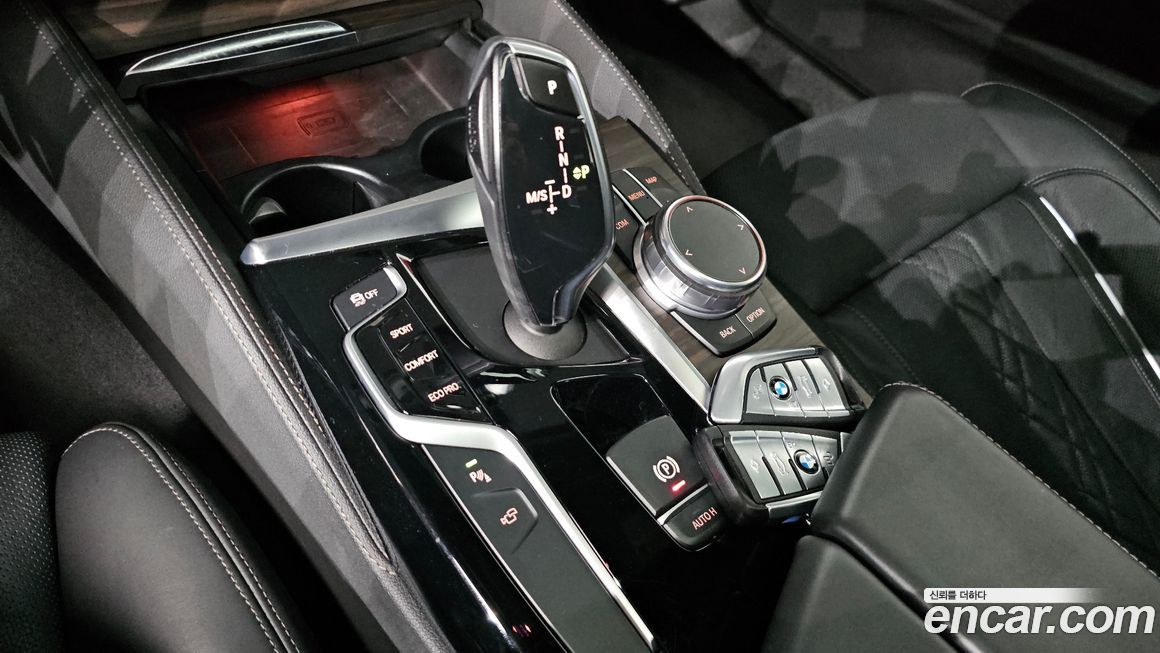 BMW 5-Series 2018