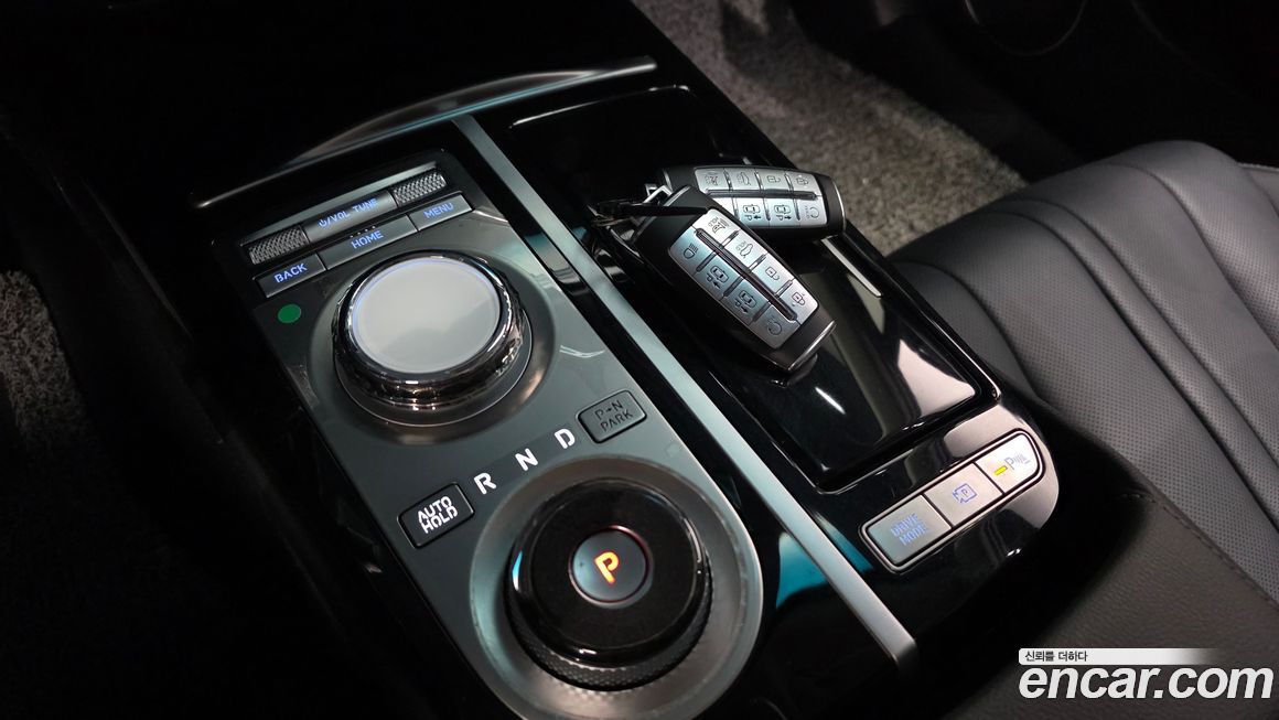 Genesis G80 2023