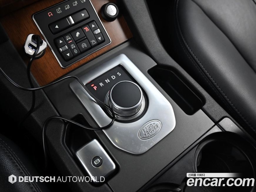 Land Rover Discovery 2016