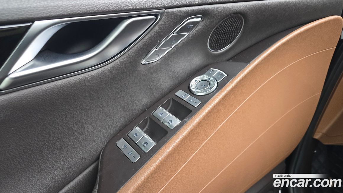 Genesis G80 2021