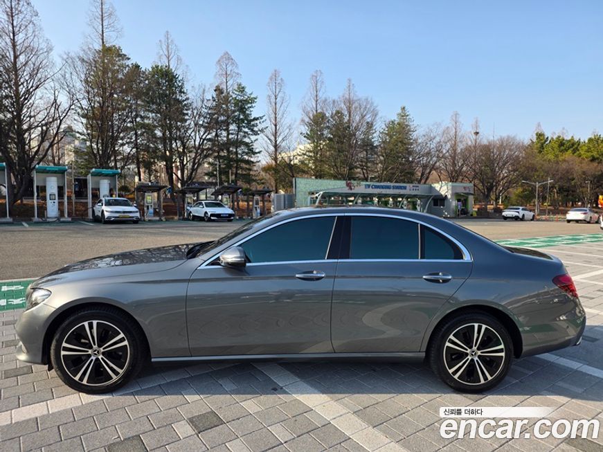 Mercedes-Benz E-Class 2020