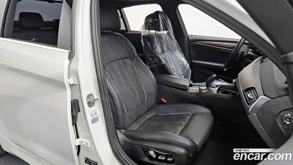 BMW 5-Series 2018