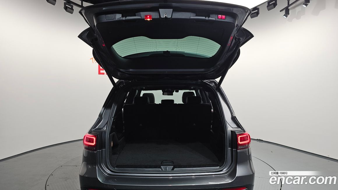 Mercedes-Benz GLB-Class 2022