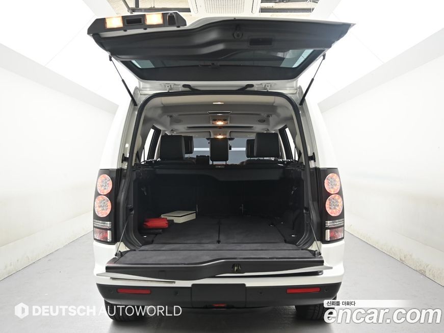 Land Rover Discovery 2016
