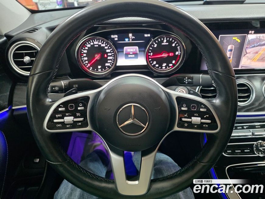 Mercedes-Benz E-Class 2020