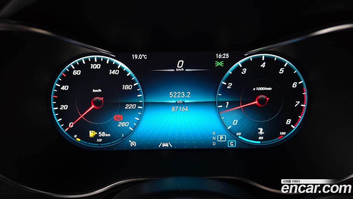 Mercedes-Benz GLC-Class 2020