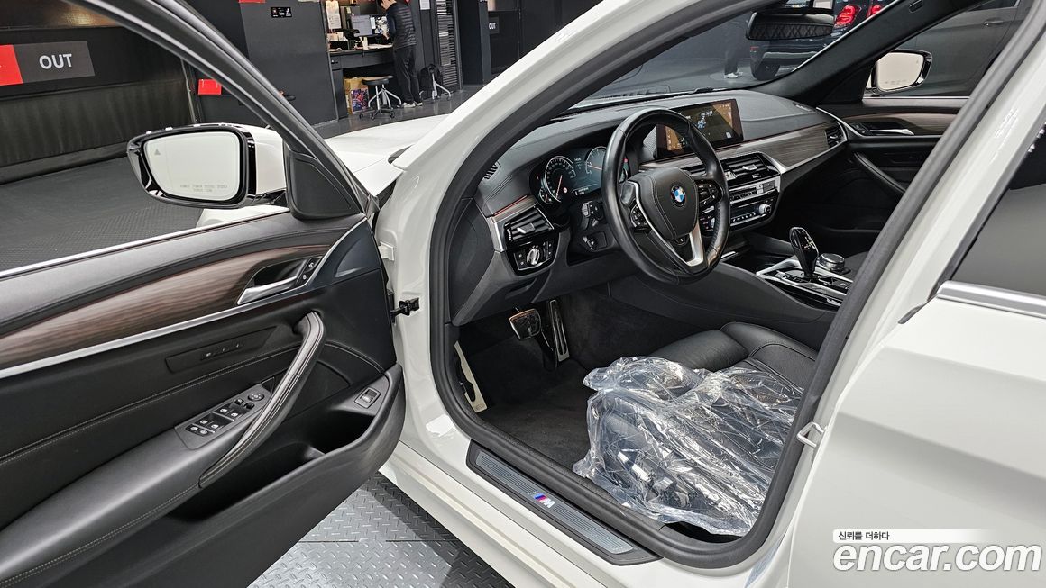 BMW 5-Series 2018
