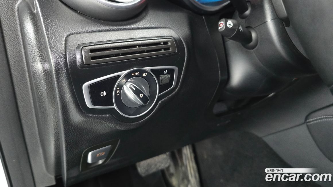 Mercedes-Benz GLC-Class 2020