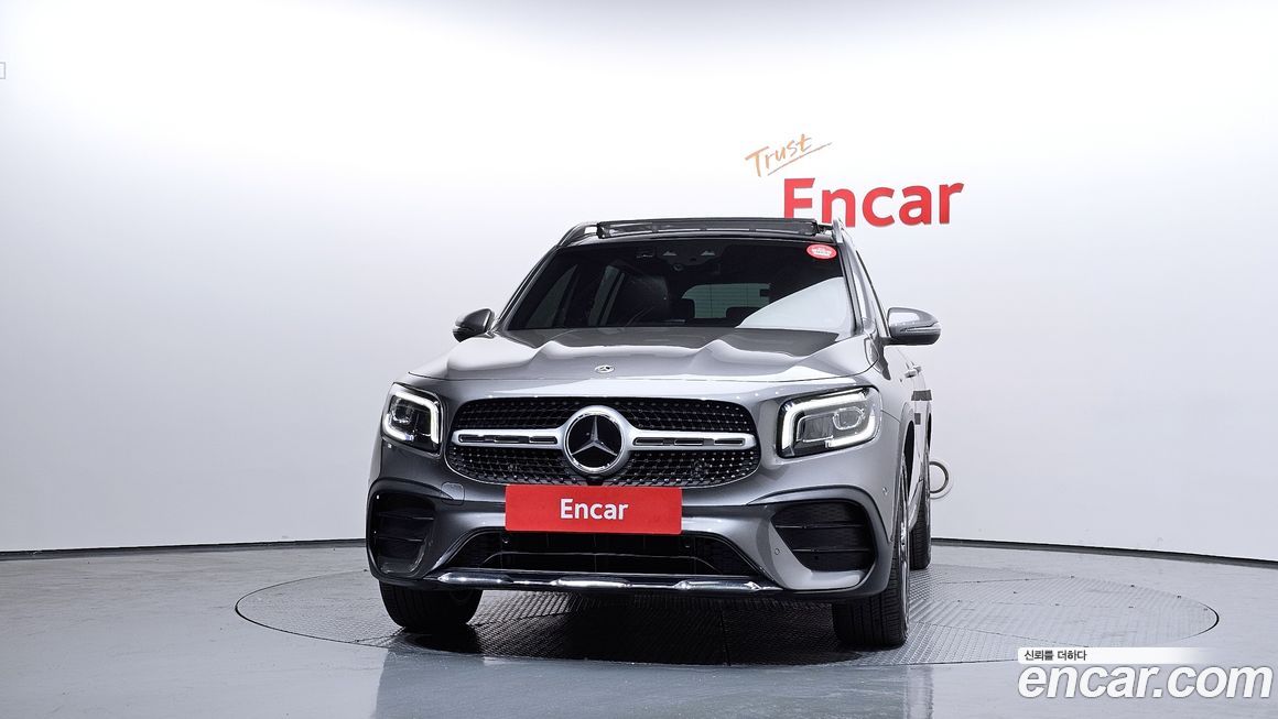 Mercedes-Benz GLB-Class 2022