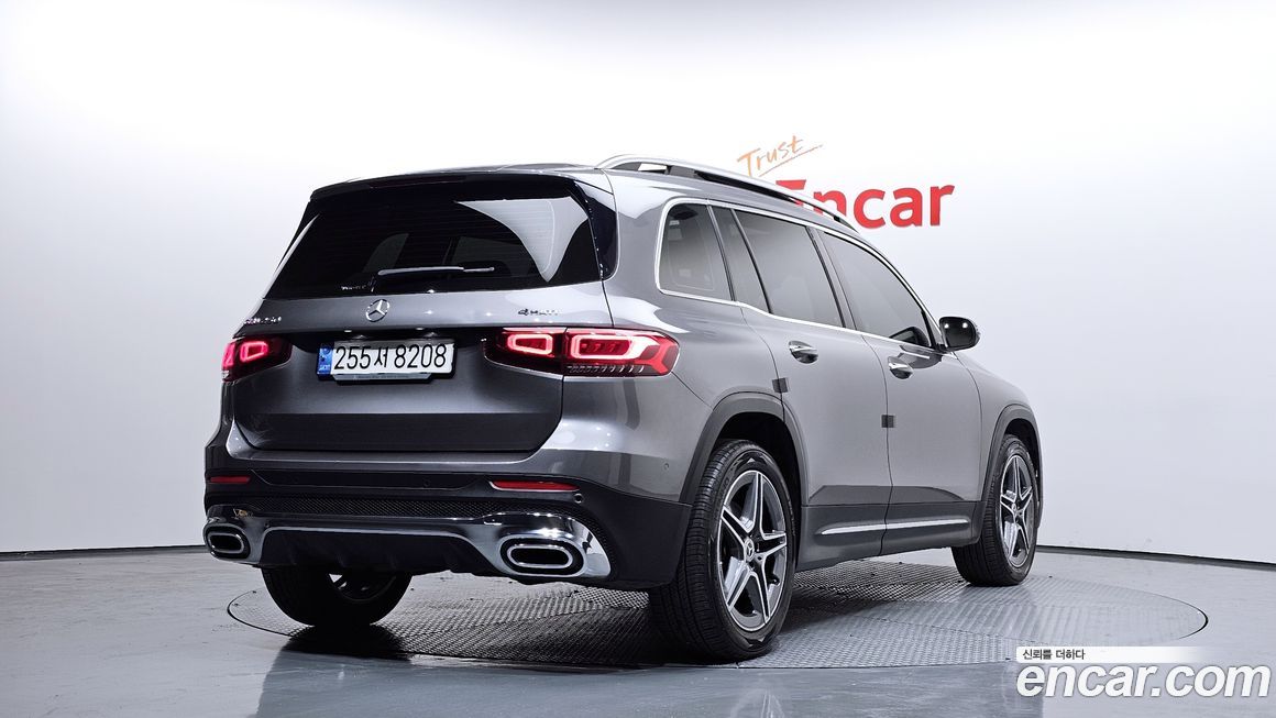 Mercedes-Benz GLB-Class 2022