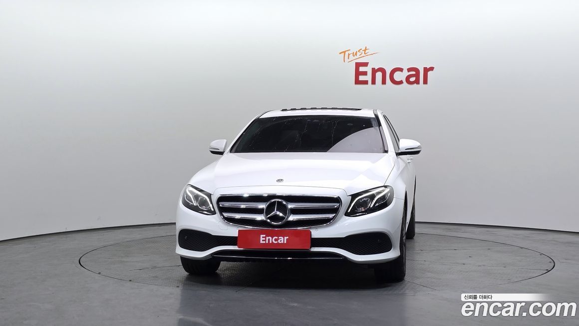 Mercedes-Benz E-Class 2020