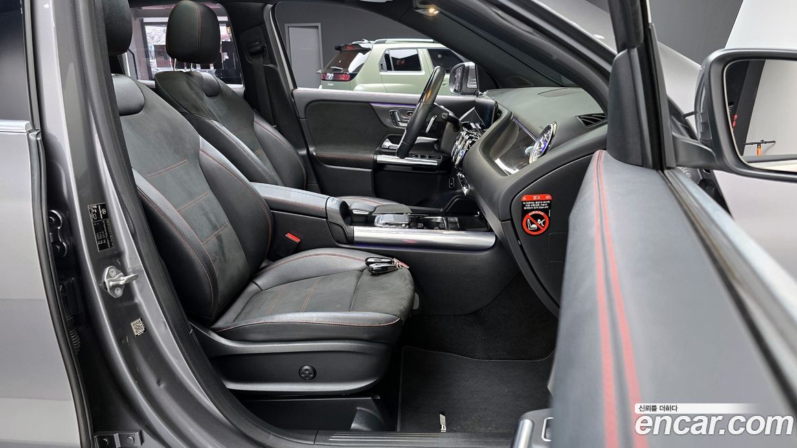 Mercedes-Benz GLA-Class 2020