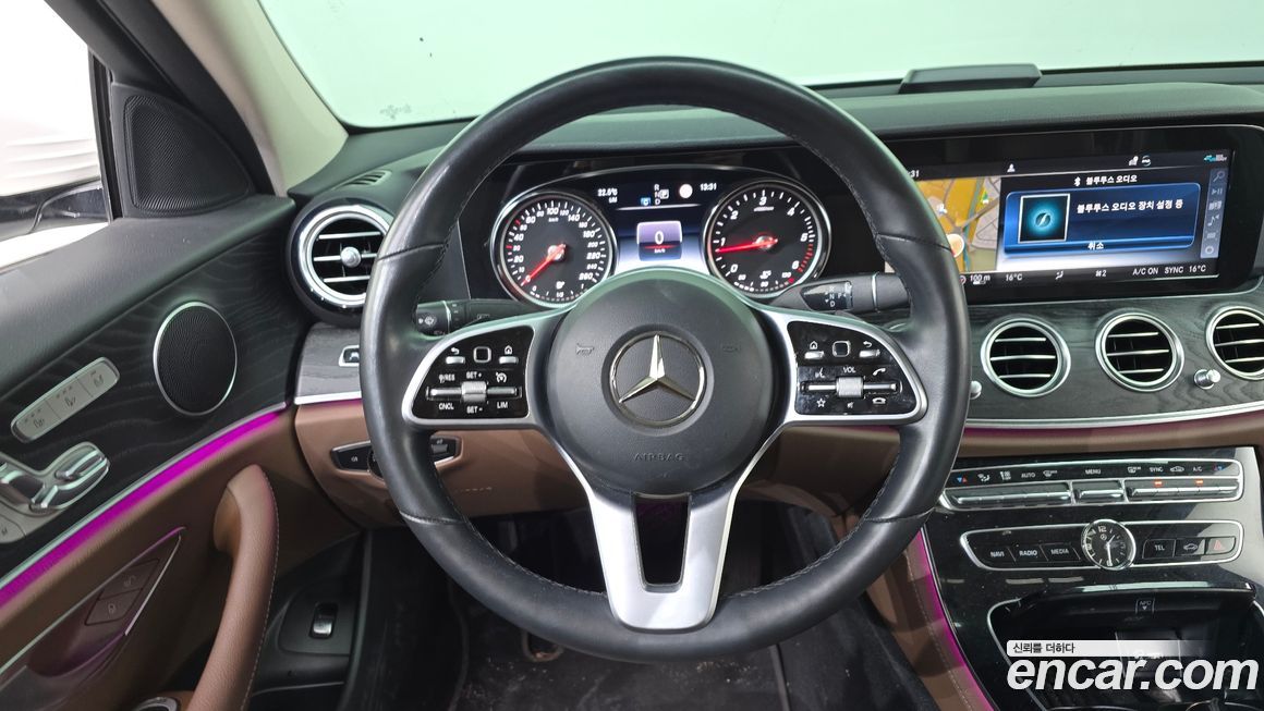 Mercedes-Benz E-Class 2020