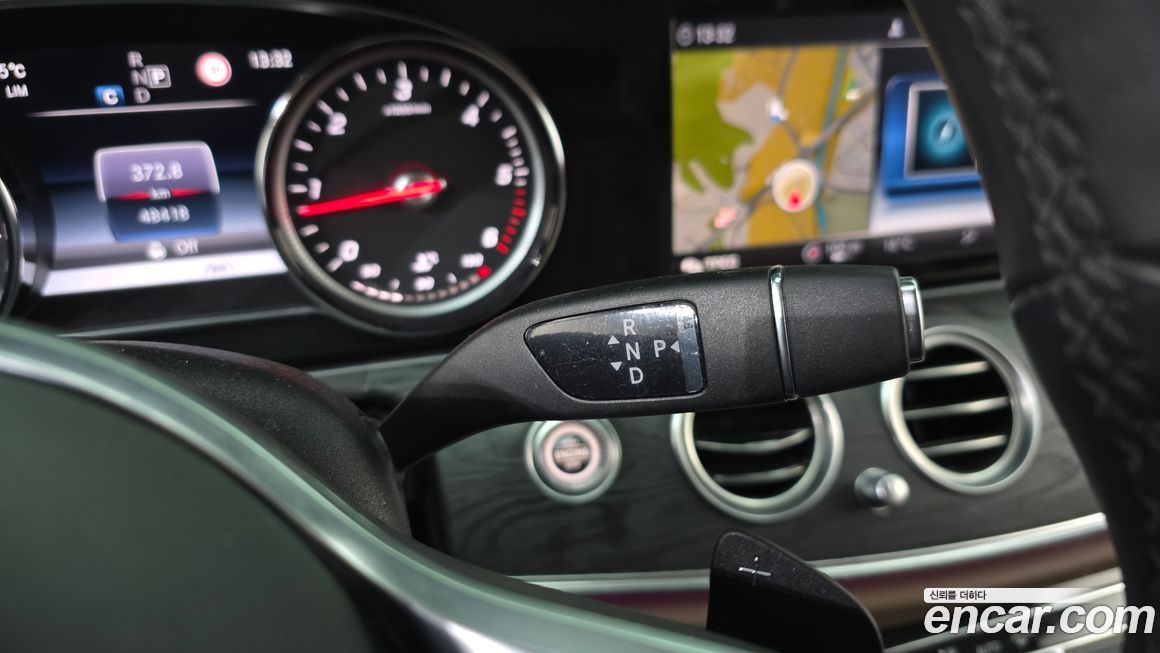 Mercedes-Benz E-Class 2020