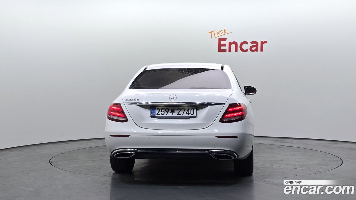 Mercedes-Benz E-Class 2020