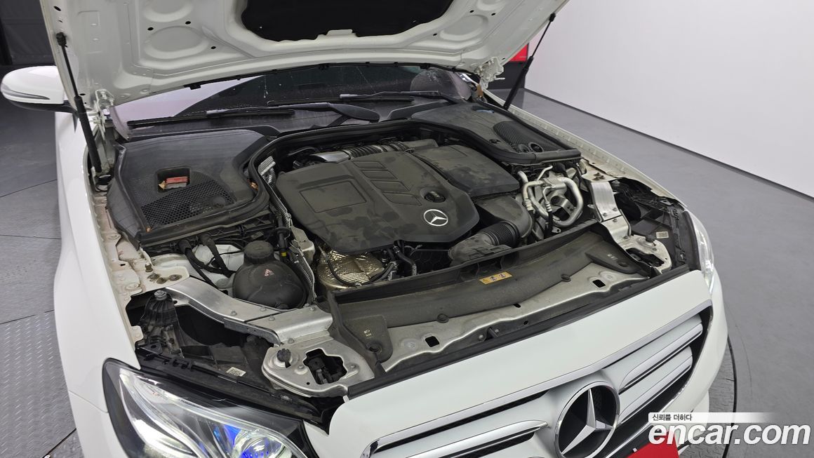 Mercedes-Benz E-Class 2020