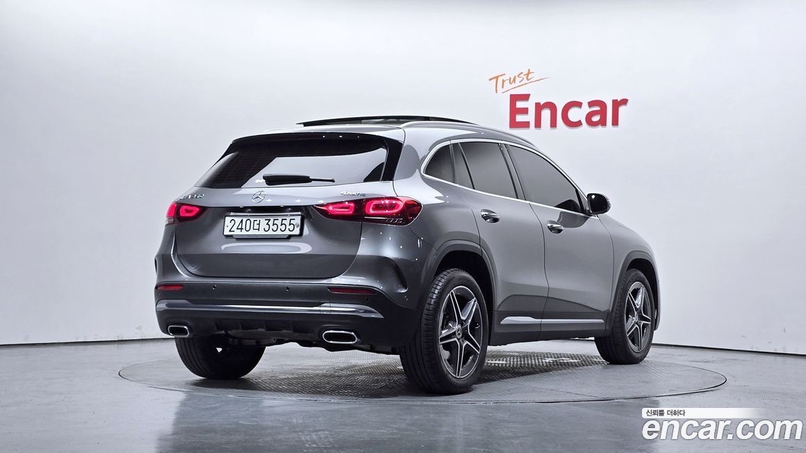 Mercedes-Benz GLA-Class 2020