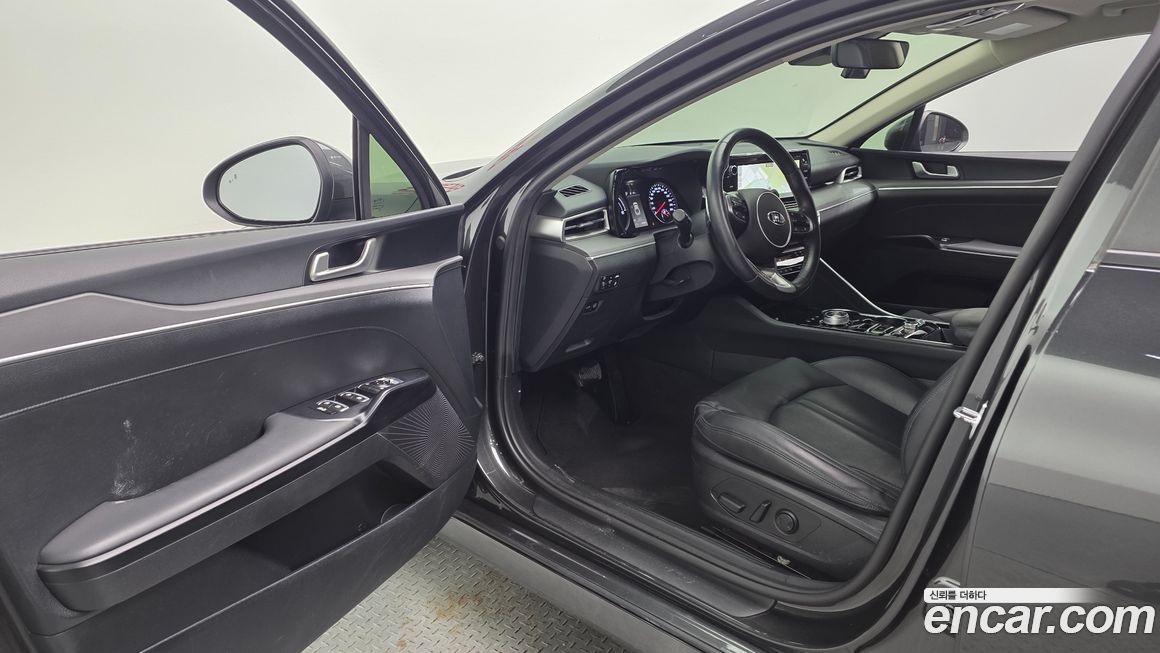 Kia K5 2021