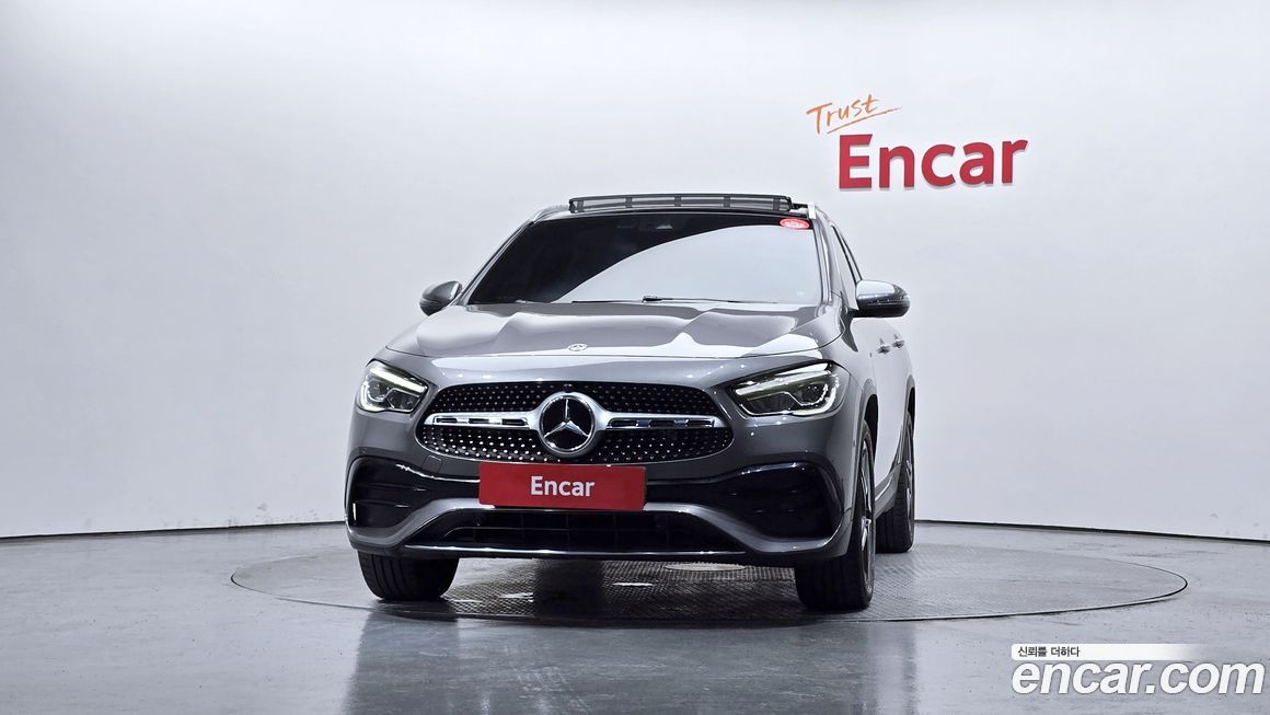 Mercedes-Benz GLA-Class 2020