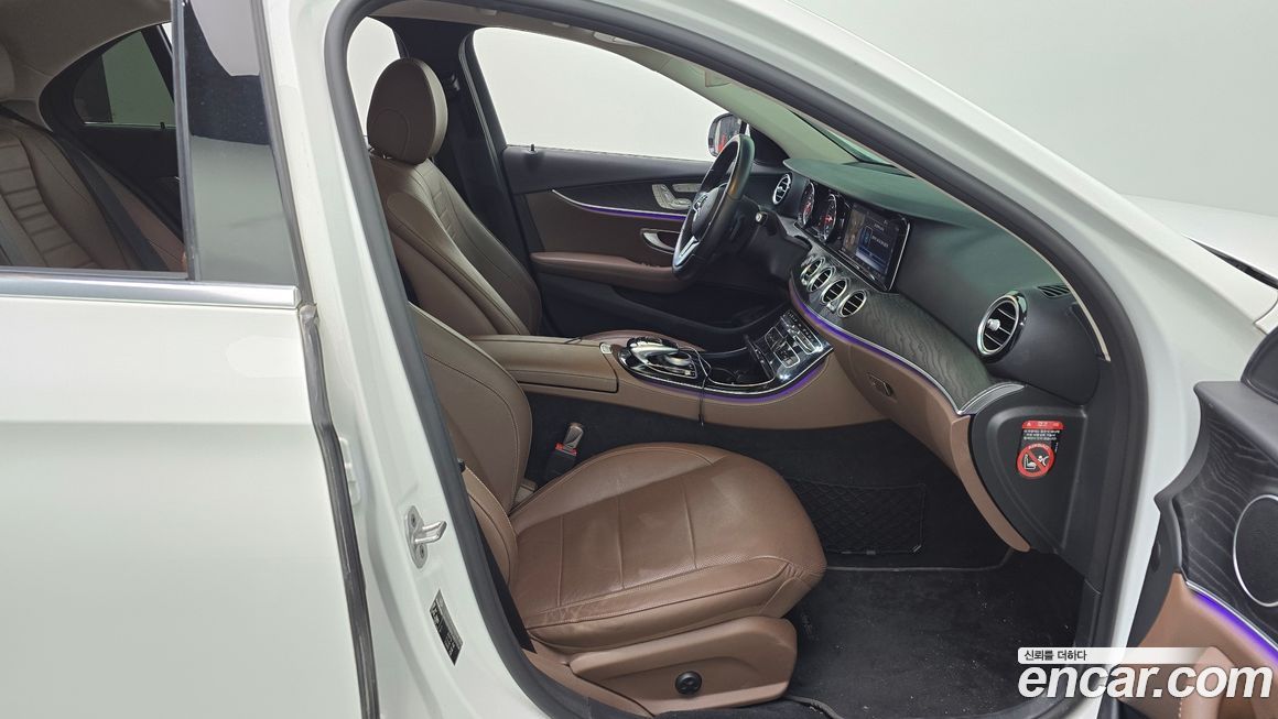 Mercedes-Benz E-Class 2020