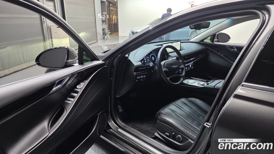 Genesis G80 2022