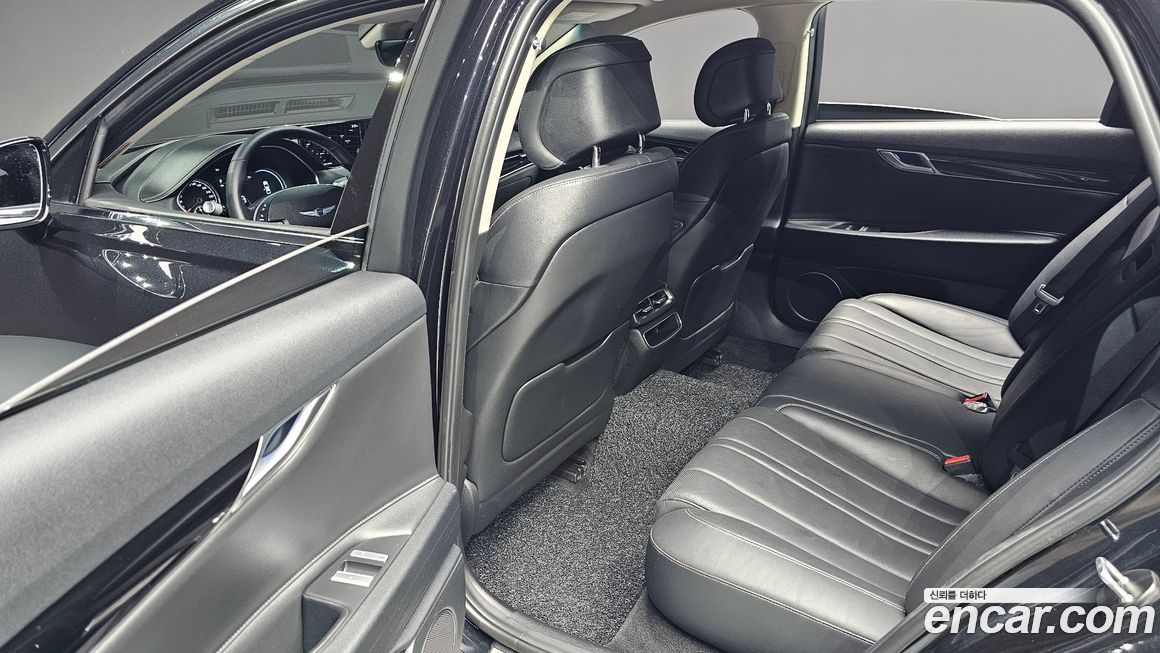 Genesis G80 2021