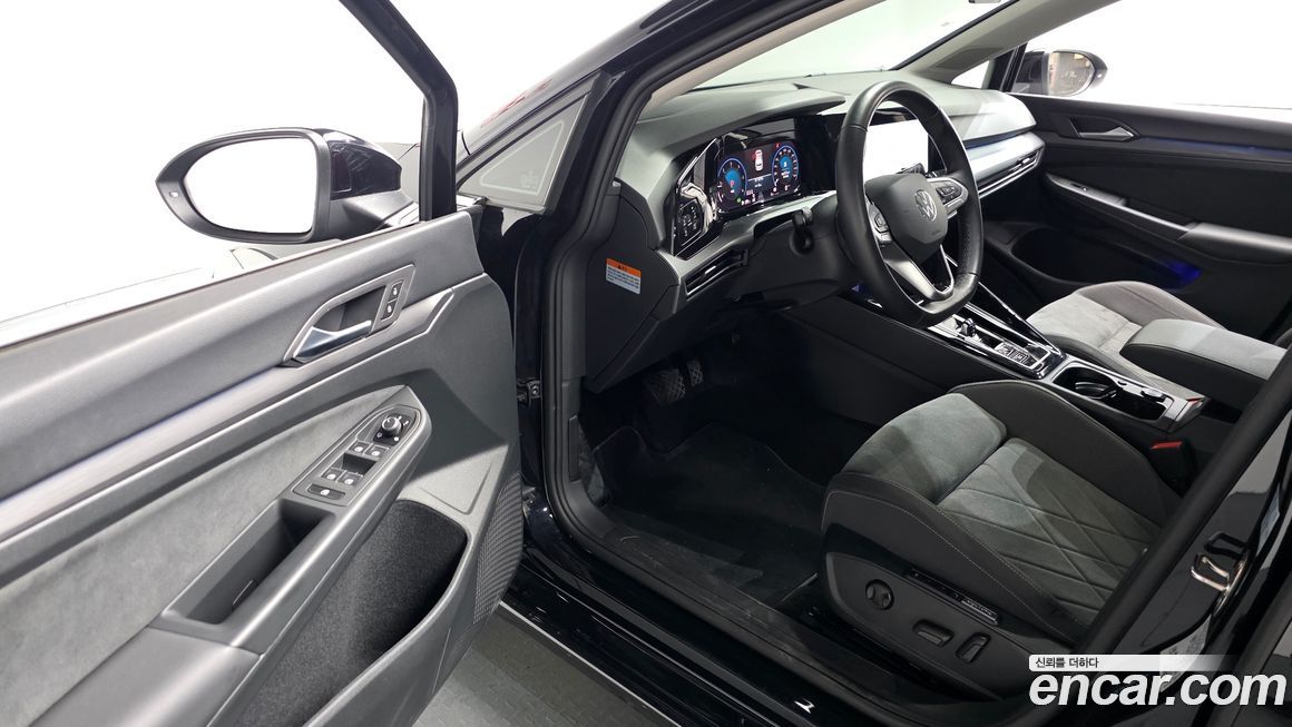 Volkswagen Golf 2024