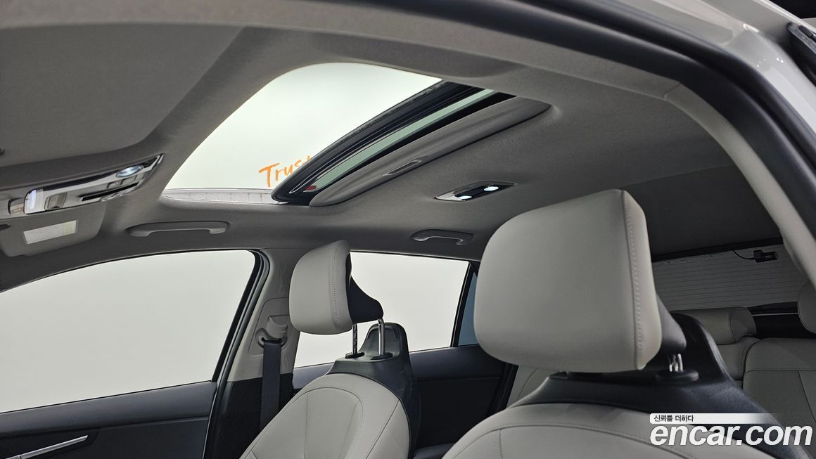 Kia Niro 2025