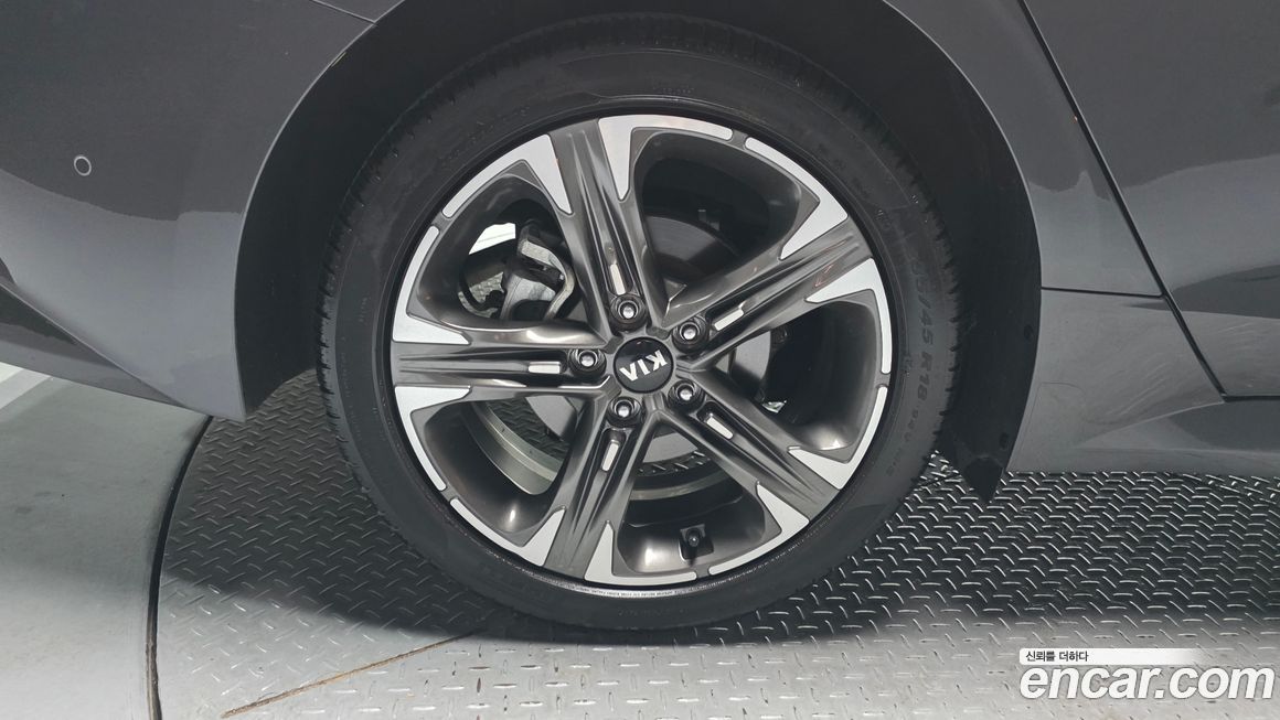 Kia K5 2021