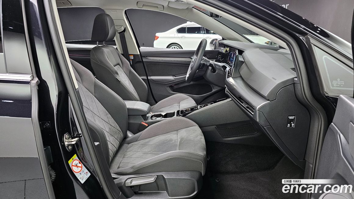 Volkswagen Golf 2023