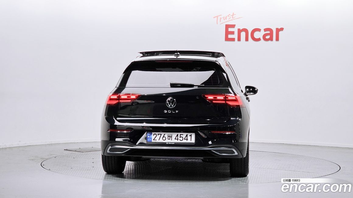 Volkswagen Golf 2023