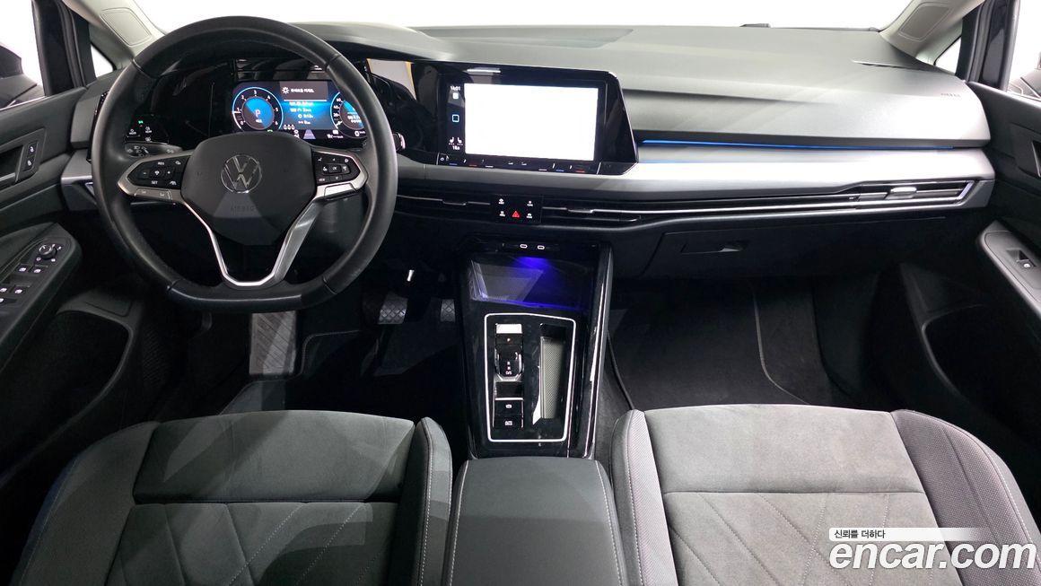 Volkswagen Golf 2024