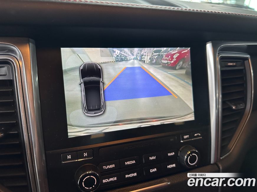 Porsche Macan 2018