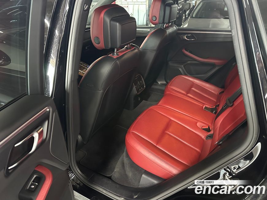 Porsche Macan 2018