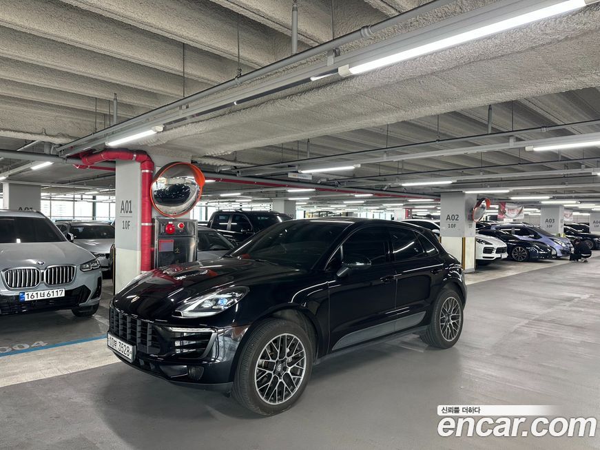 Porsche Macan 2018