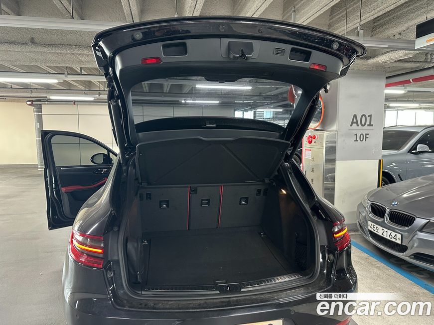 Porsche Macan 2018
