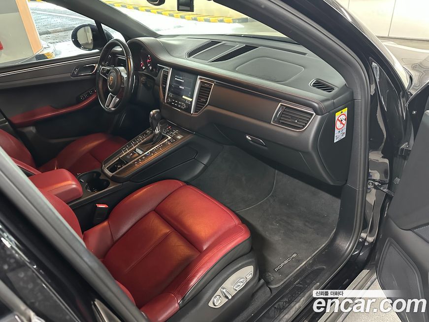 Porsche Macan 2018