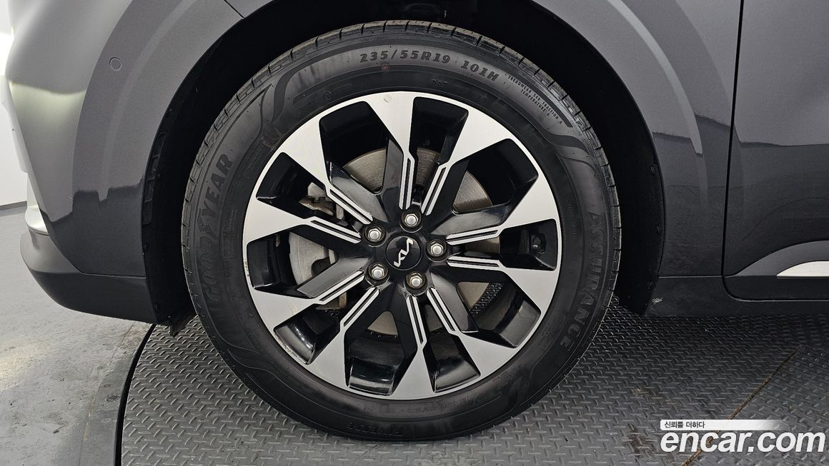 Kia Canival 2023