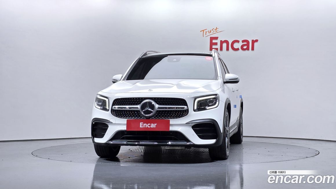 Mercedes-Benz GLB-Class 2021