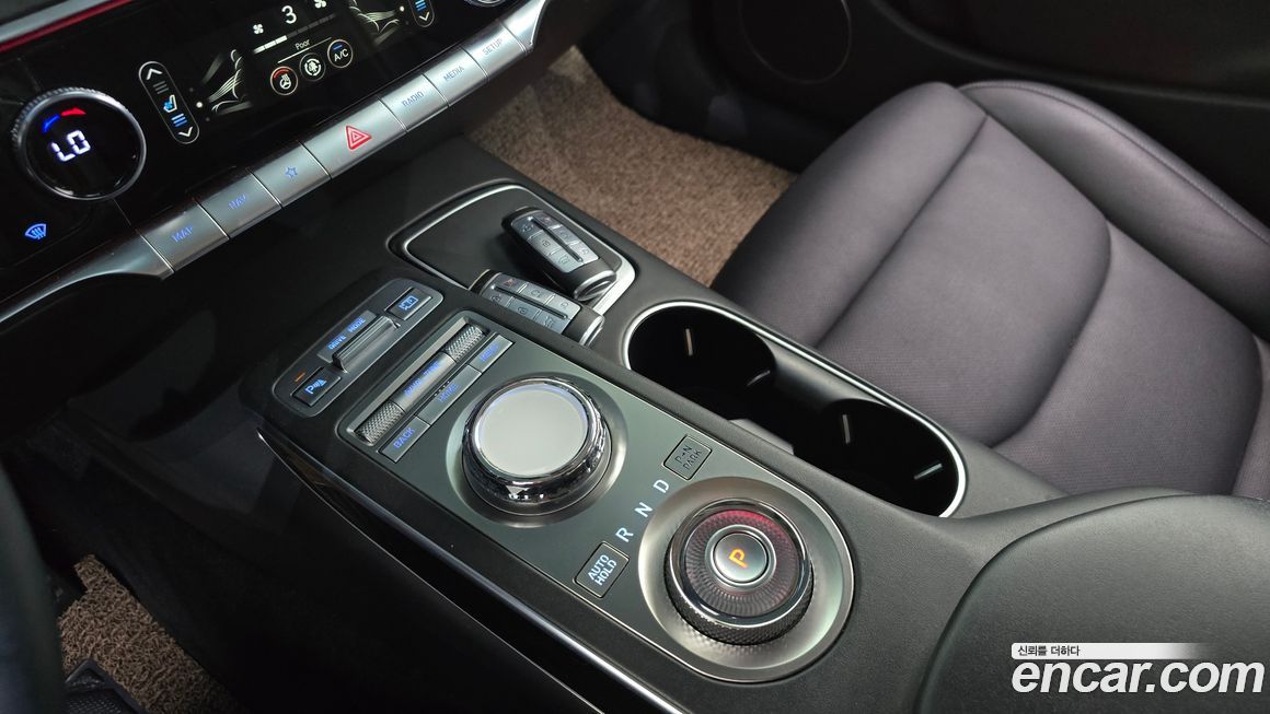 Genesis GV70 2021