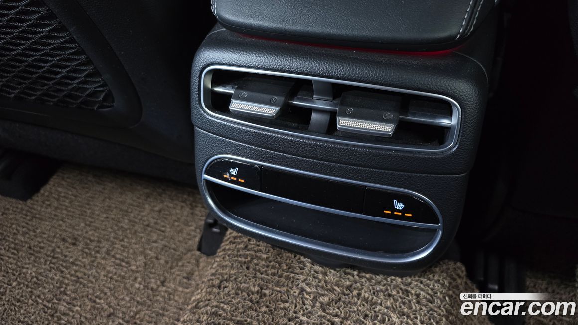 Genesis GV70 2021