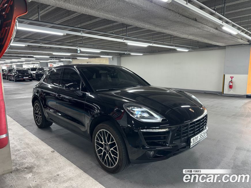 Porsche Macan 2018