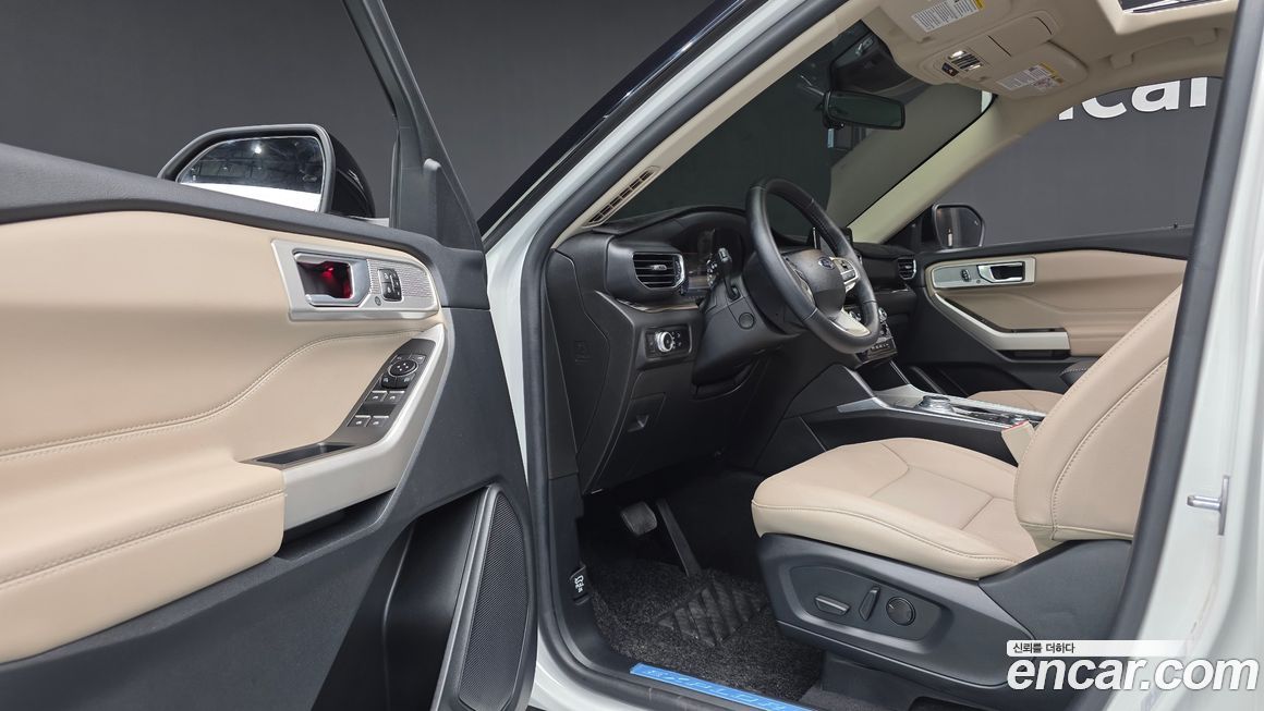 Ford Explorer 2023