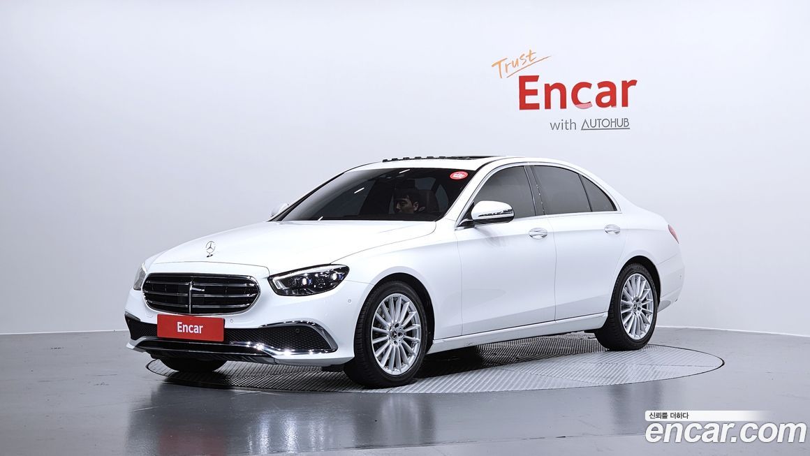 Mercedes-Benz E-Class 2021