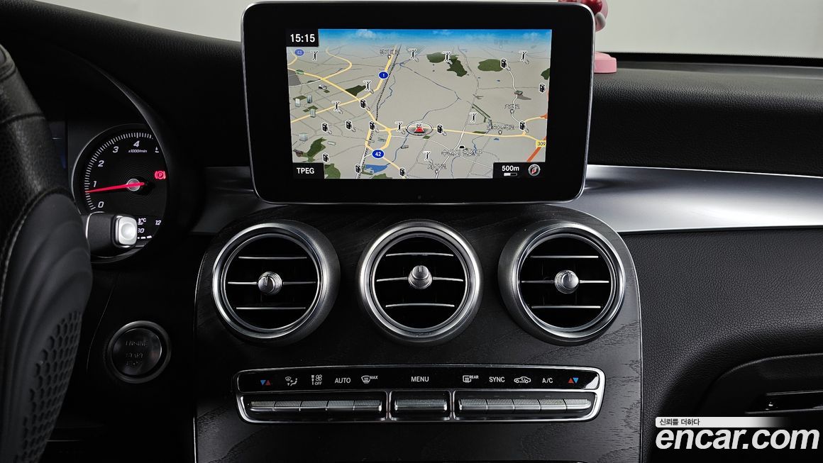 Mercedes-Benz GLC-Class 2019