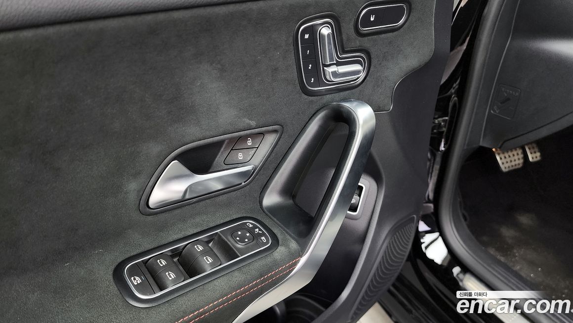 Mercedes-Benz A-Class 2023