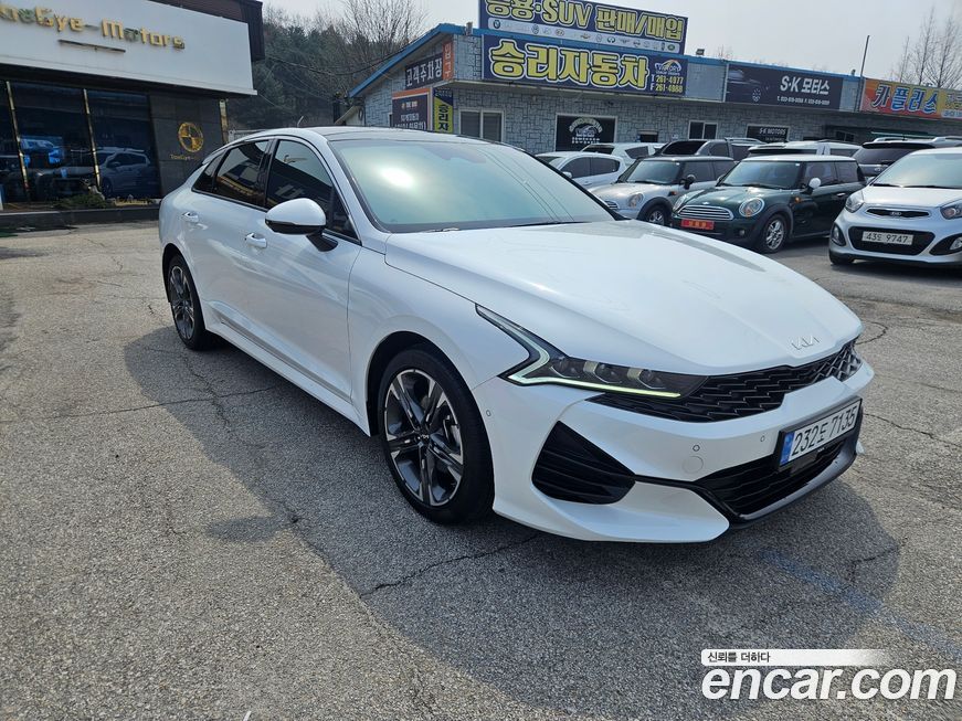 Kia K5 2023